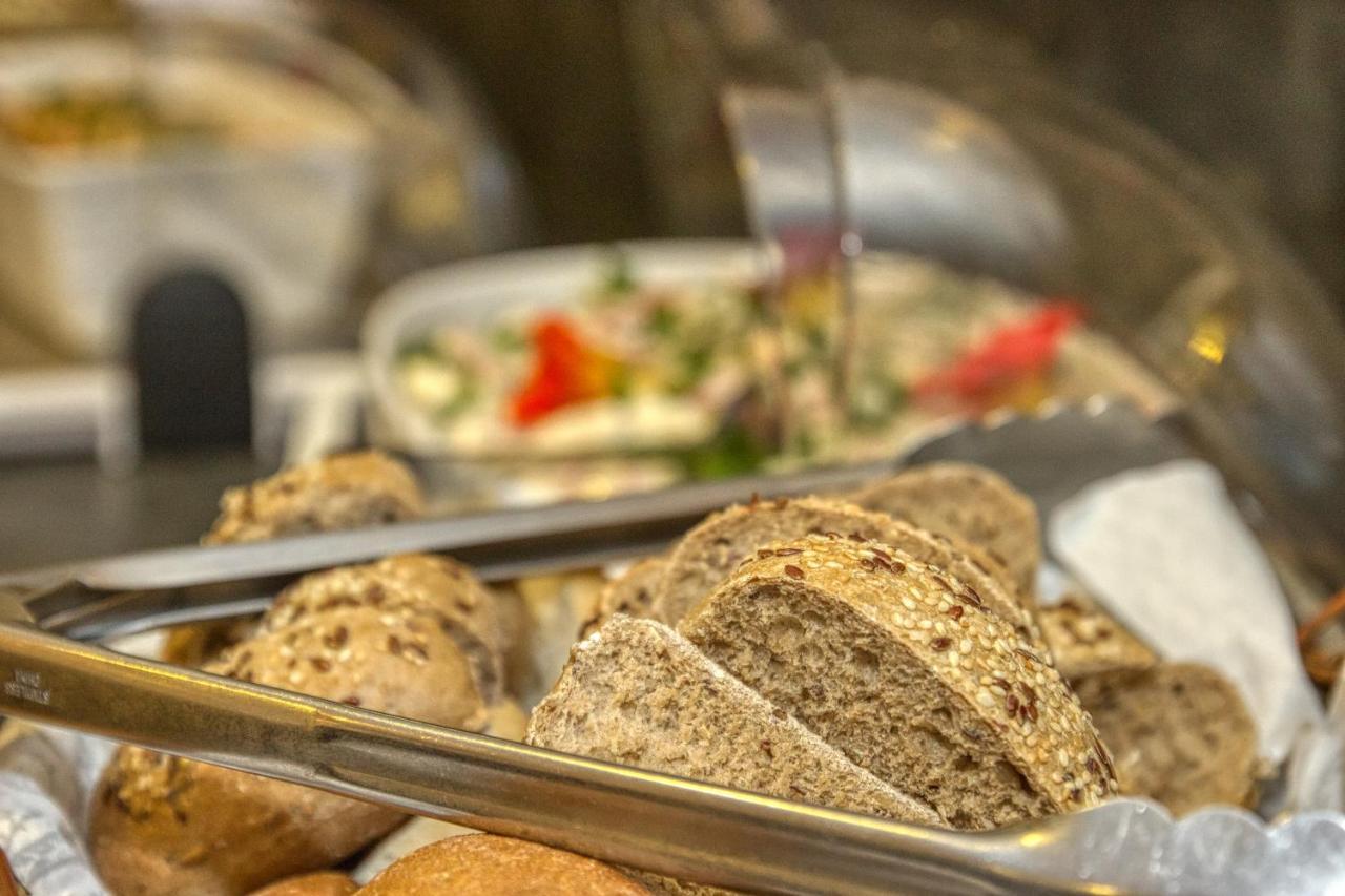 Wellnesshotel Deine Auszeit, Adults Only Achslach Buitenkant foto