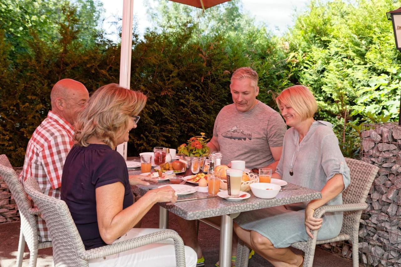 Wellnesshotel Deine Auszeit, Adults Only Achslach Buitenkant foto