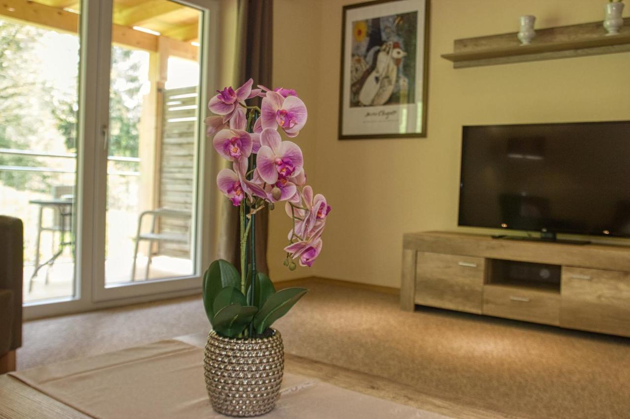 Wellnesshotel Deine Auszeit, Adults Only Achslach Buitenkant foto