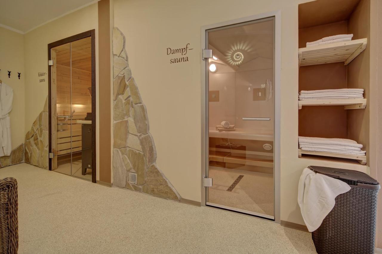 Wellnesshotel Deine Auszeit, Adults Only Achslach Buitenkant foto