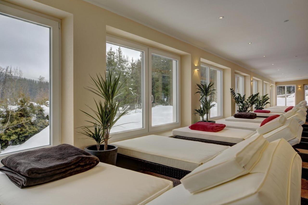 Wellnesshotel Deine Auszeit, Adults Only Achslach Buitenkant foto