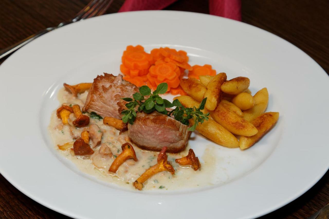 Wellnesshotel Deine Auszeit, Adults Only Achslach Buitenkant foto