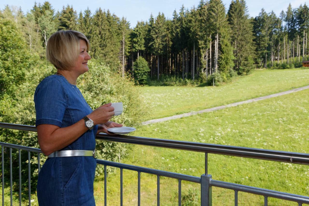 Wellnesshotel Deine Auszeit, Adults Only Achslach Buitenkant foto
